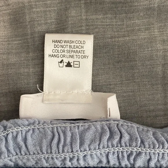 Urban Romantics Size L Flowy Top - Picture 4 of 4